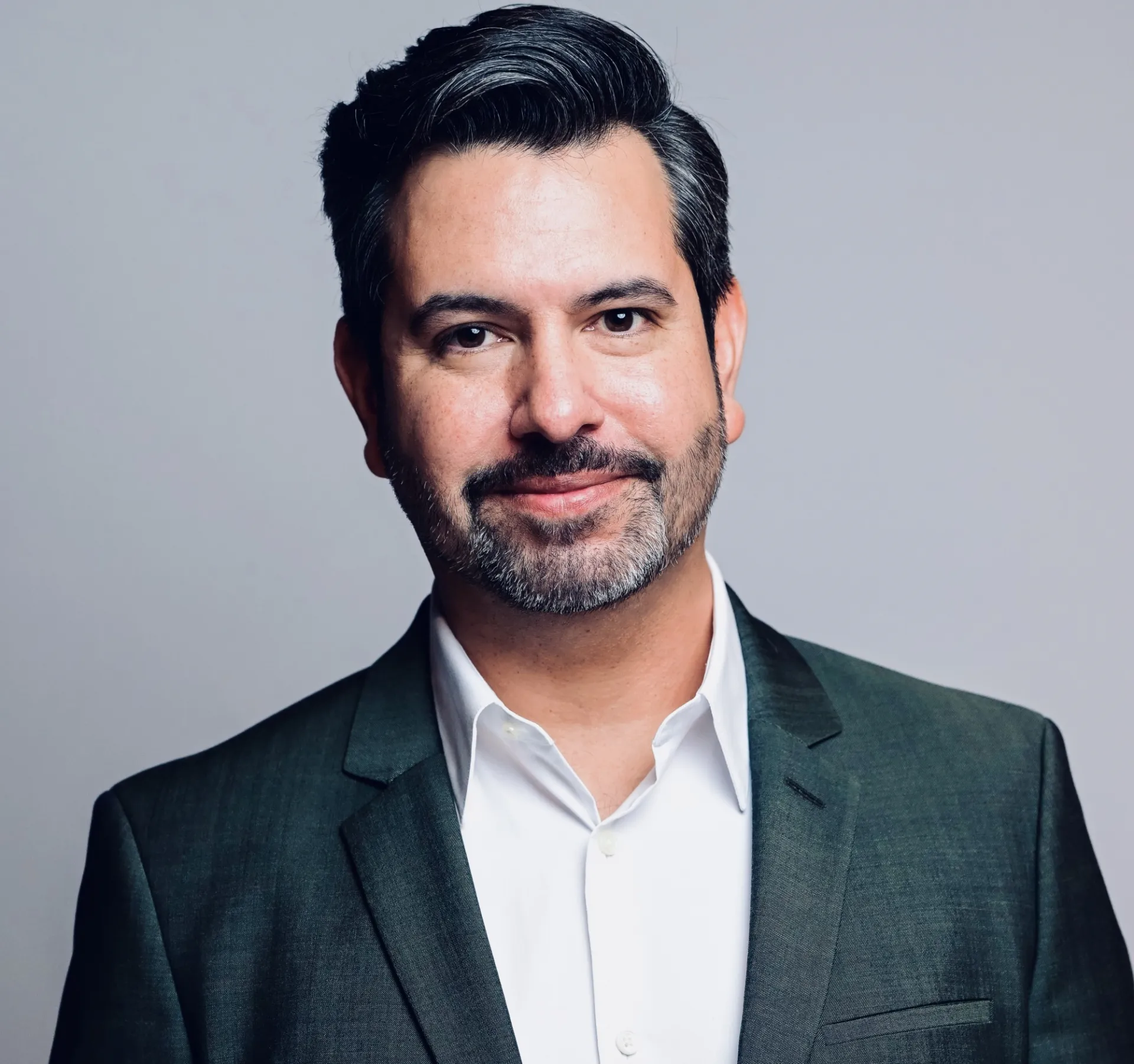 Nic Dávila